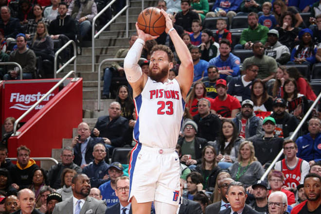 国王虽然拼 国王虽然拼