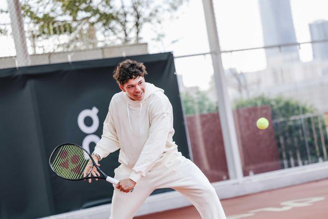 得了对阵赫 得了对阵赫